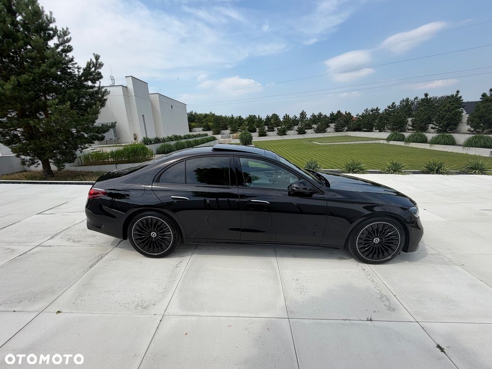 Mercedes-Benz Klasa E 220 d mHEV Exclusive 9G-Tronic - 2