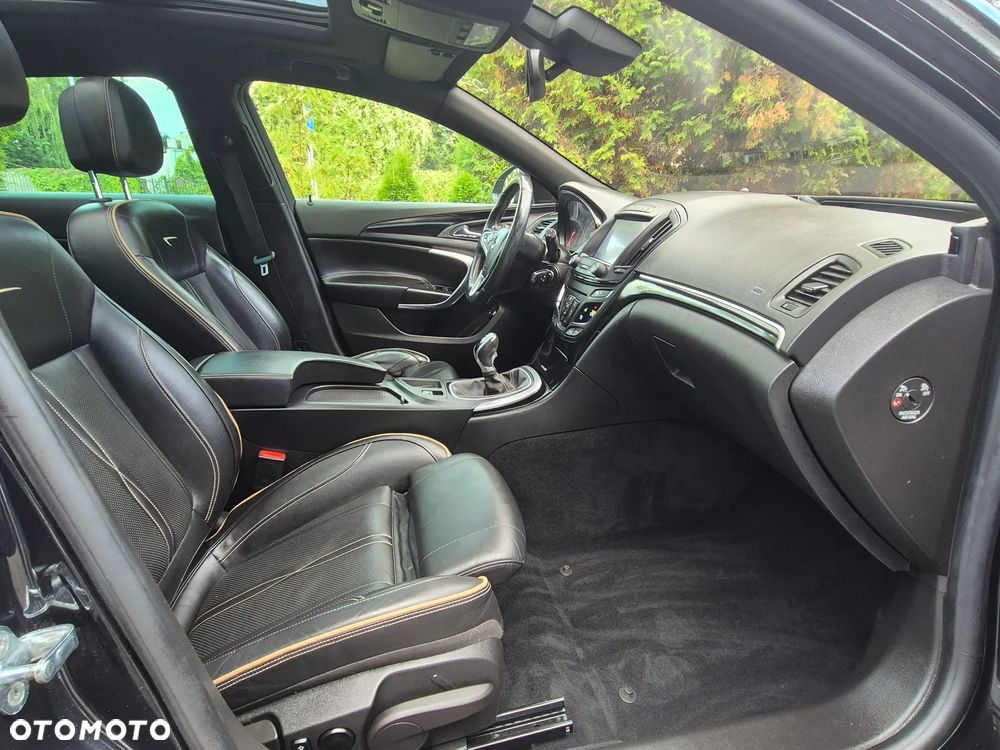 Opel Insignia 2.0 T Cosmo 4x4 S&S - 33