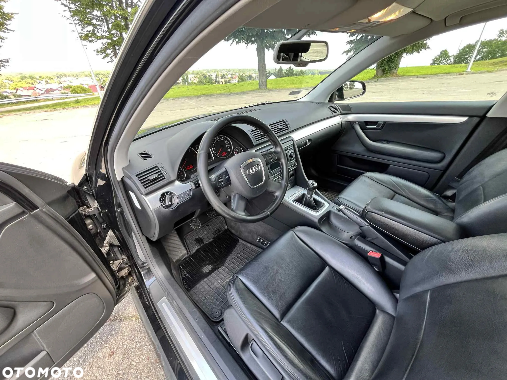 Audi A4 Avant 2.0 TDI - 11