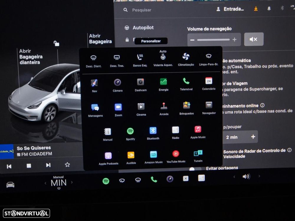 Tesla Model Y Long Range Dual Motor AWD - 22