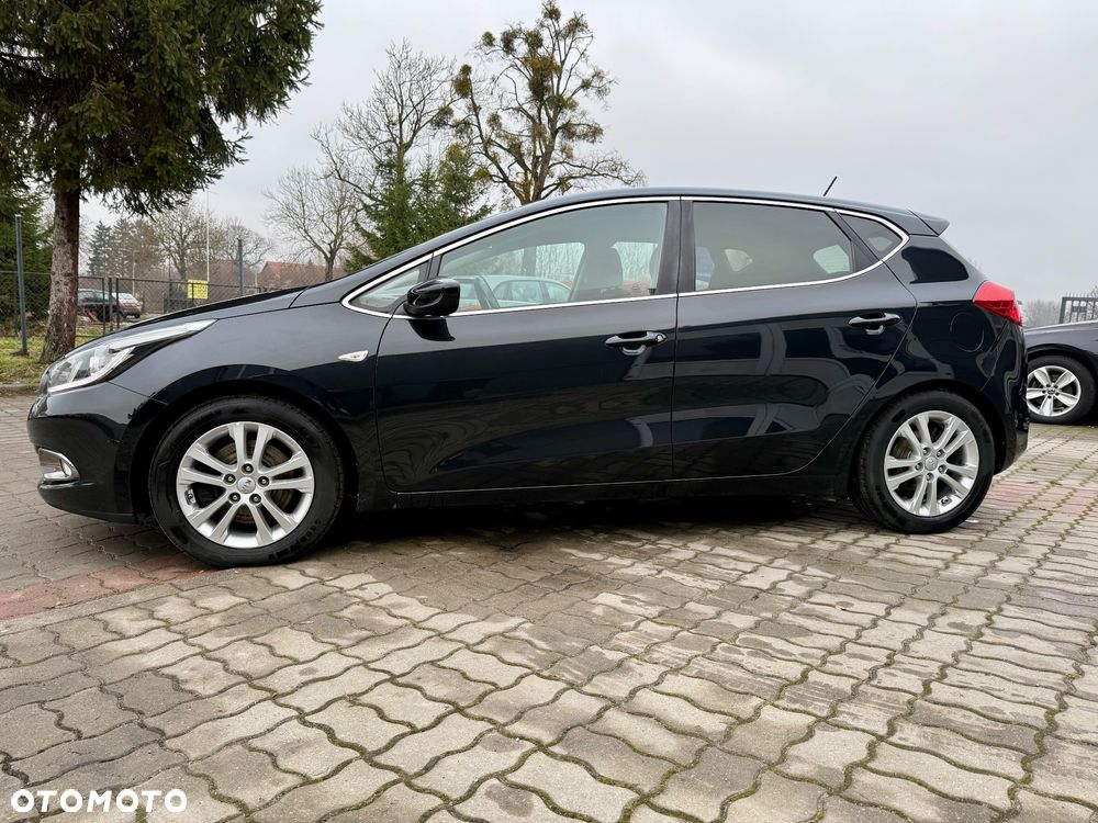 Kia Ceed 1.6 GDI Dream Team Edition - 5