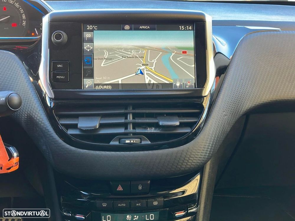 Peugeot 2008 1.2 PureTech Crossway EAT6 - 14