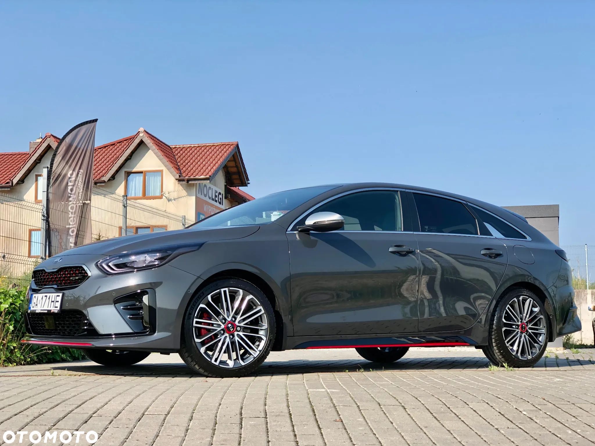 Kia ProCeed 1.6 T-GDI GT DCT - 1