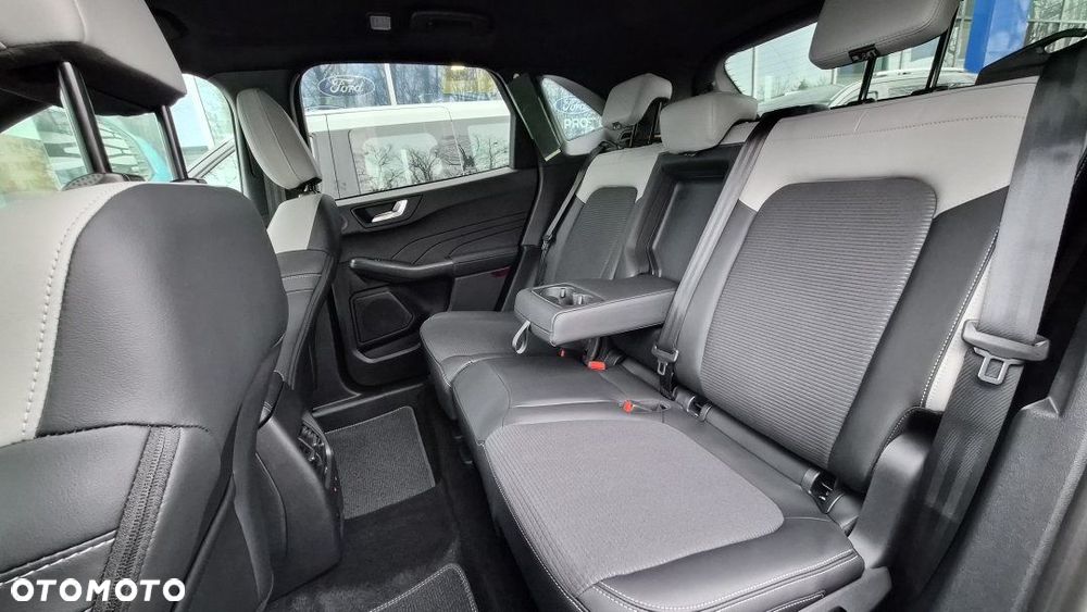 Ford Kuga - 19