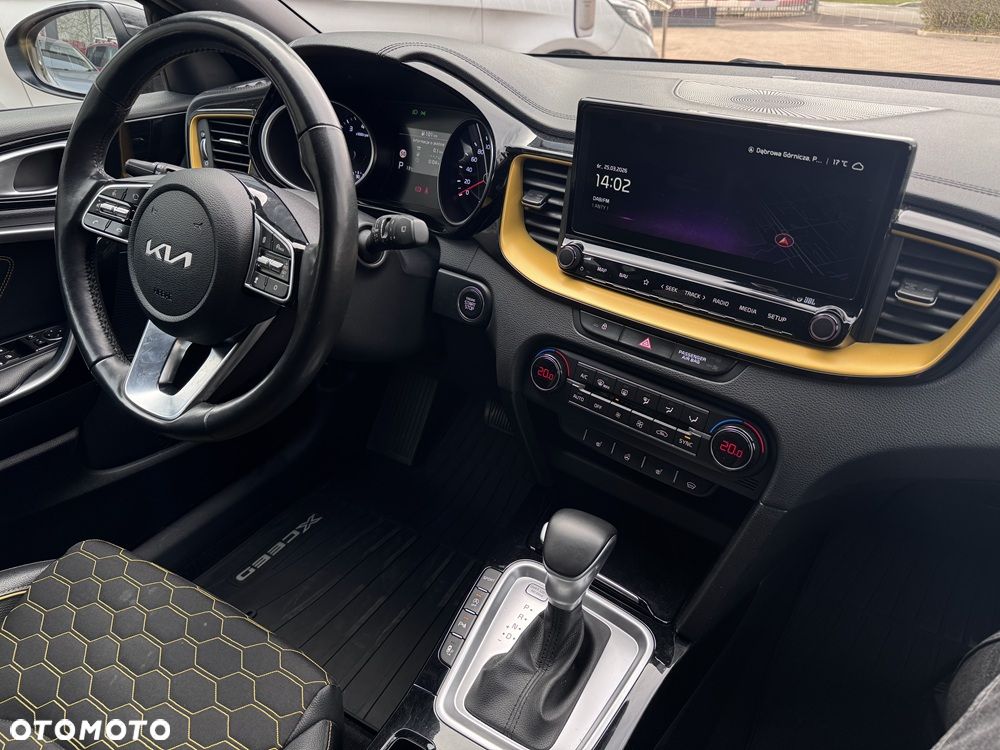 Kia XCeed 1.6 T-GDI Business Line DCT - 14
