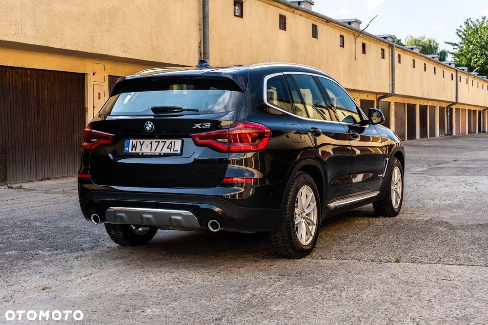 BMW X3 xDrive20d Luxury Line - 4