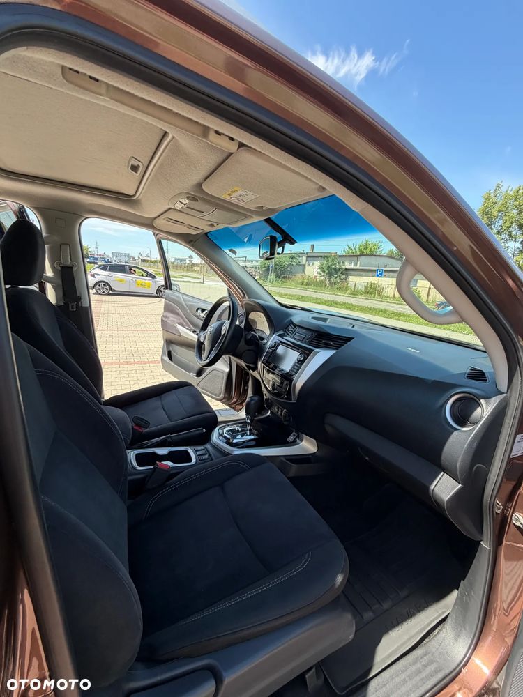 Nissan Navara 2.5 D Platinum Long EU5 - 11