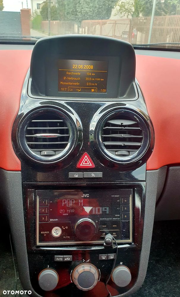 Opel Corsa - 18