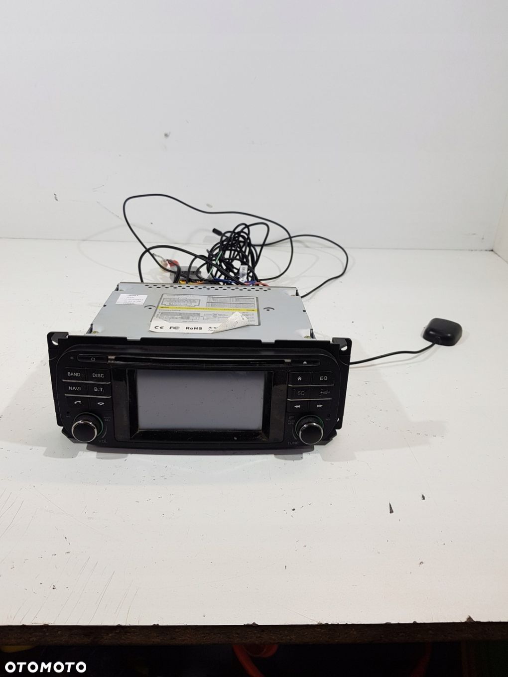 RADIO GPS JEEP CHEROKEE KJ WRANGLER LIBERTY - 1