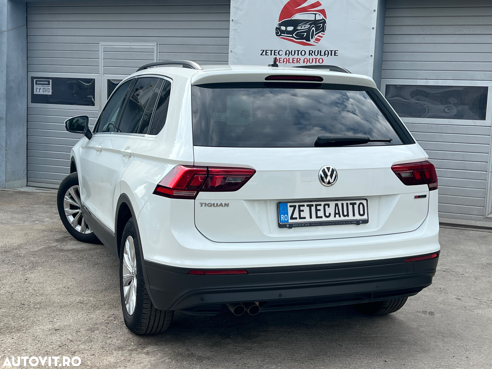 Volkswagen Tiguan 2.0 TDI DPF DSG Comfortline - 2