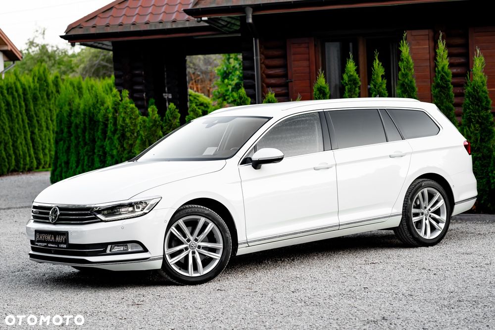 Volkswagen Passat Variant 2.0 TDI SCR 4Motion DSG Highline - 3