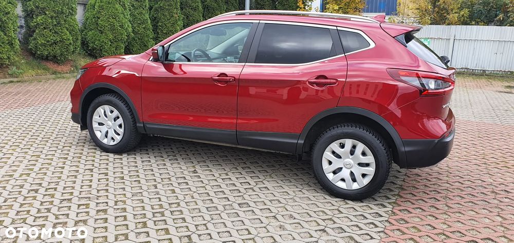 Nissan Qashqai 1.3 DIG-T N-Connecta - 4