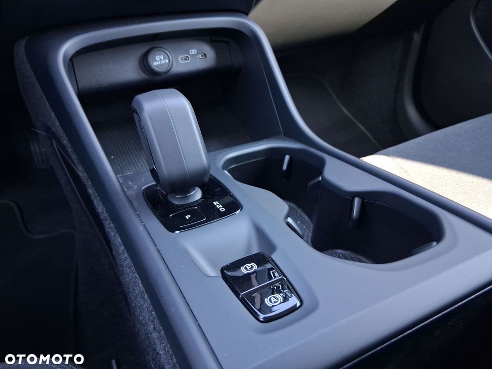 Volvo XC 40 - 15