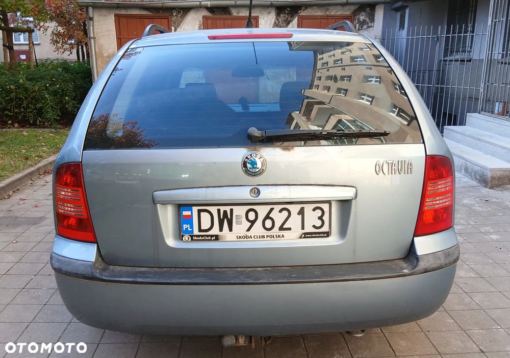 Skoda Octavia 2002 photo 3