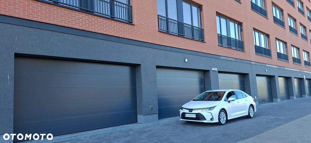 Toyota Corolla 1.8 Hybrid Comfort - 18