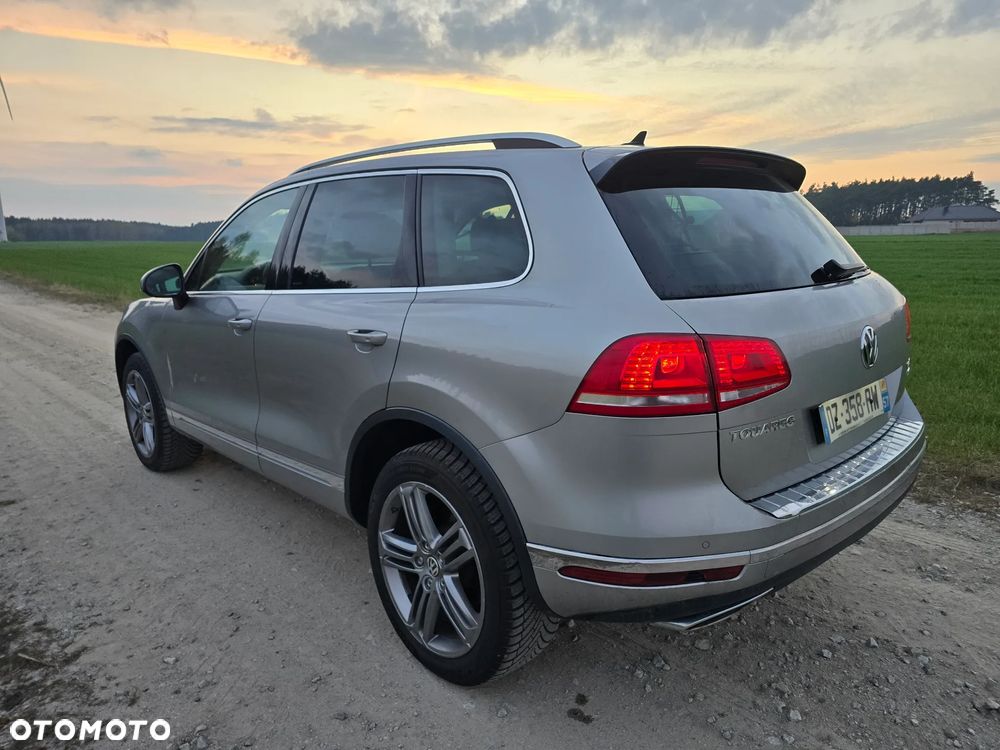 Volkswagen Touareg 3.0 V6 TDI SCR Blue Motion DPF Automatik Exclusive - 2