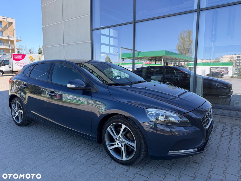 Volvo V40 T3 Momentum - 7