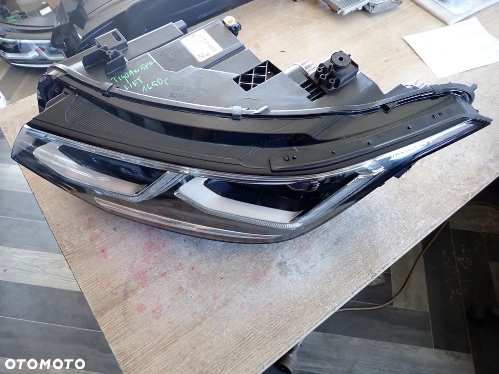 VOLKSWAGEN TIGUAN 5NA LIFT LAMPA LEWY PRZÓD 5NB941081G - 1