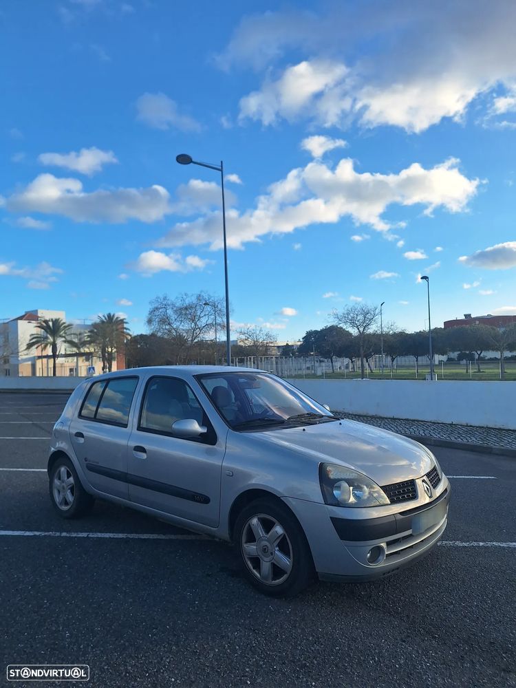 Renault Clio 1.2 16V Billabong - 1