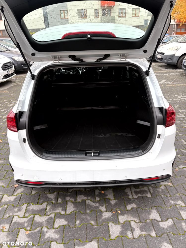 Kia Ceed 1.4 T-GDI M DCT - 21