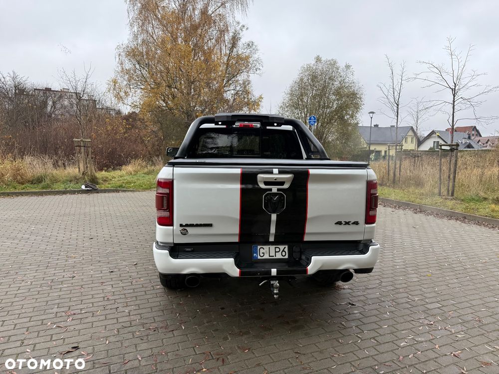 RAM 1500 5.7 Crew Cab Laramie - 4