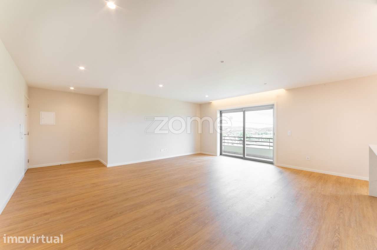 Apartamento T2 Vilar de Andorinho próximo ao Hospital Santos Silva - Grande imagem: 3/32