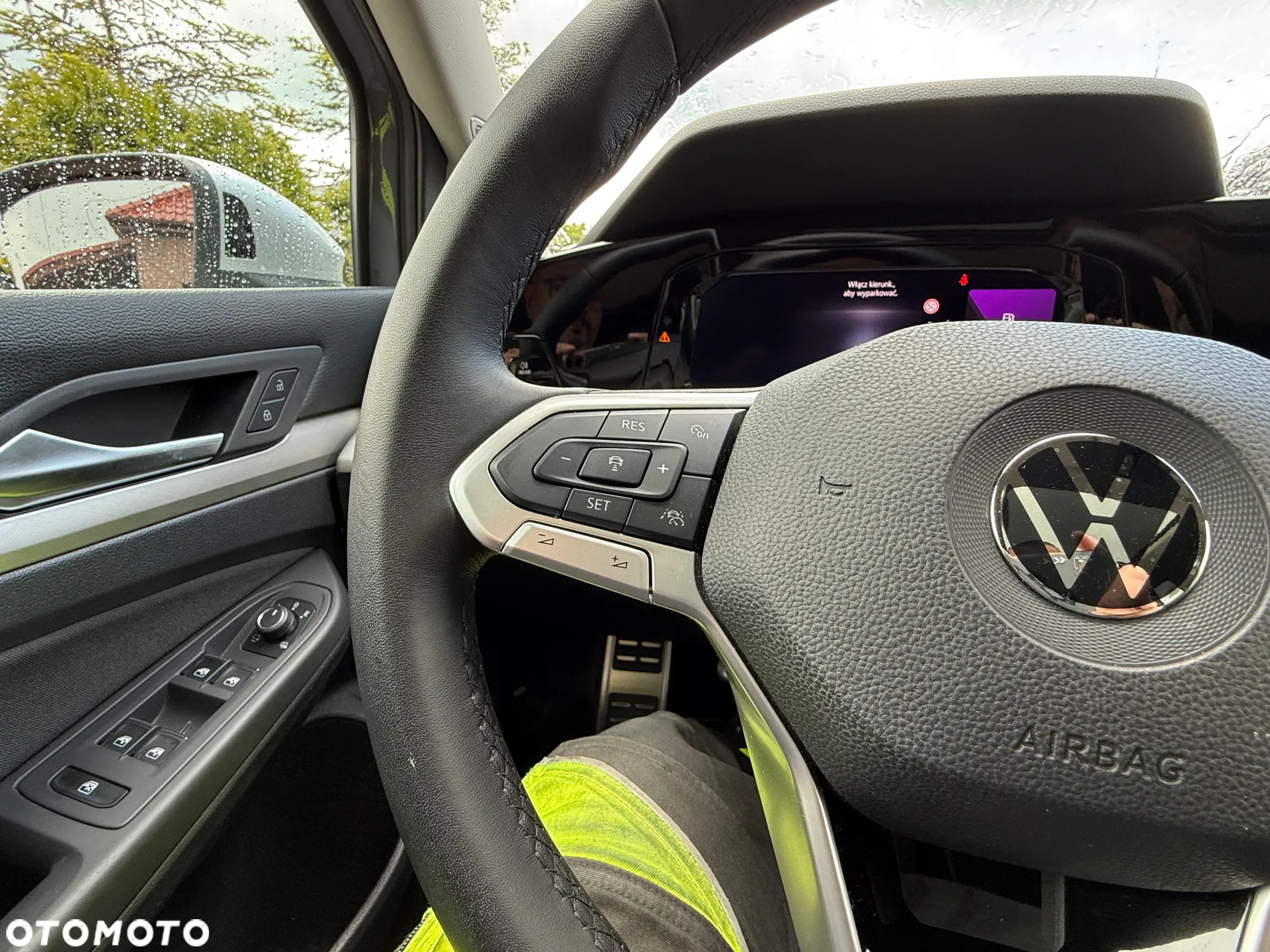 Volkswagen Golf Variant 2.0 TDI 4Motion SCR DSG Alltrack - 13