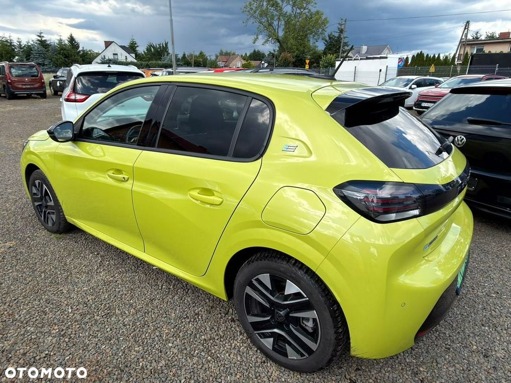 Peugeot 208 50kWh Active - 3