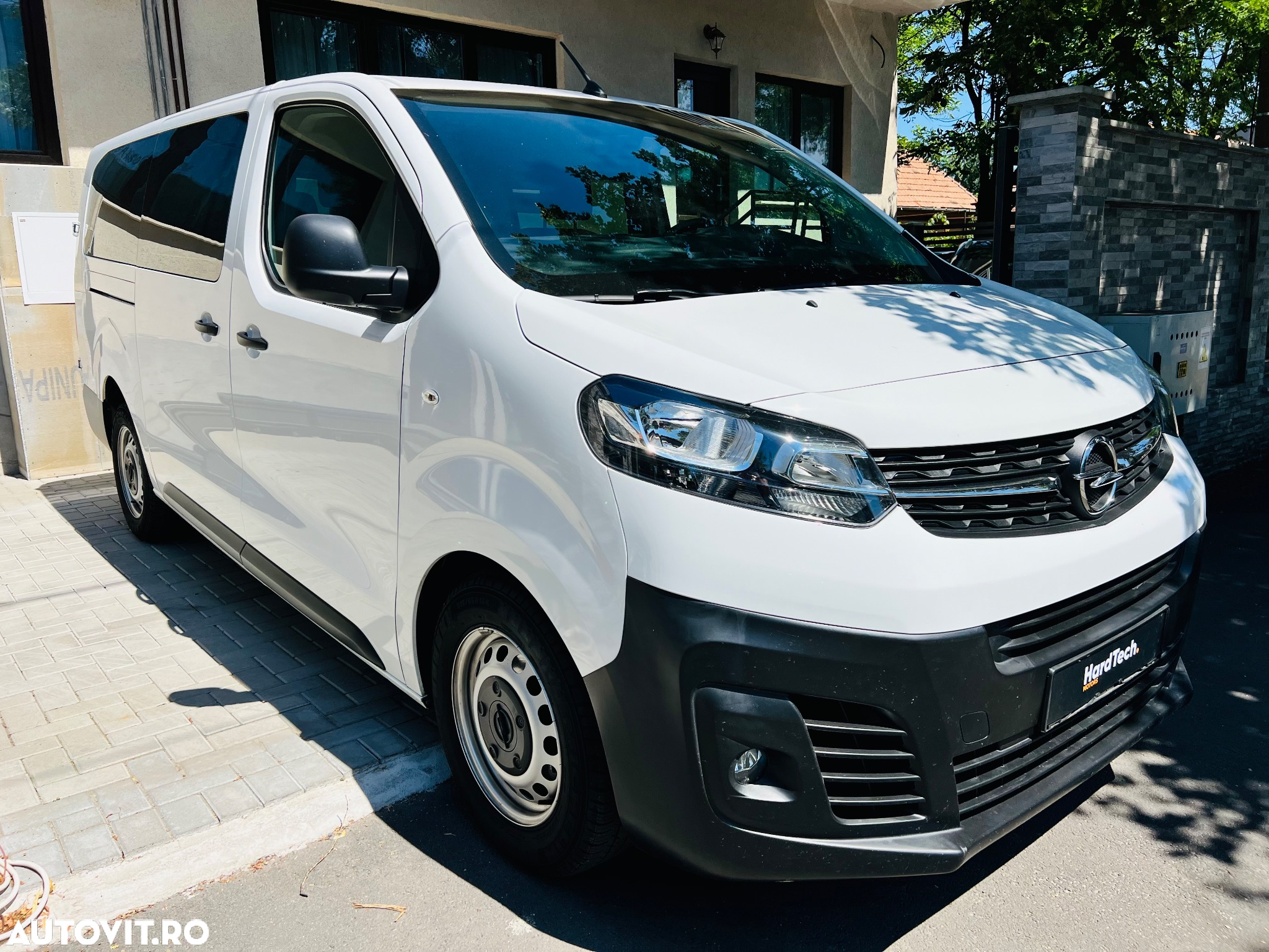 Opel Vivaro 2.0 CDTI 150CP Crew Van L2H1 (L) Sarcina Crescuta Enjoy - 2