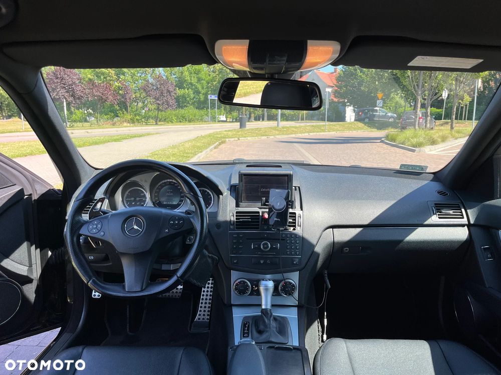 Mercedes-Benz Klasa C 280 Avantgarde 4-Matic - 16