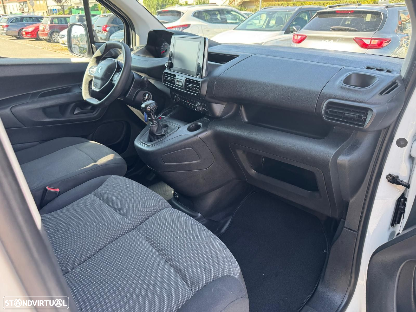 Peugeot Partner 1.5 BlueHDi Pro Standard - 13