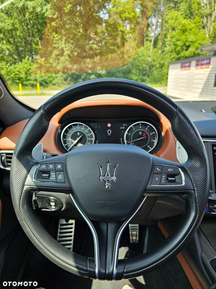 Maserati Levante MHEV GT - 13