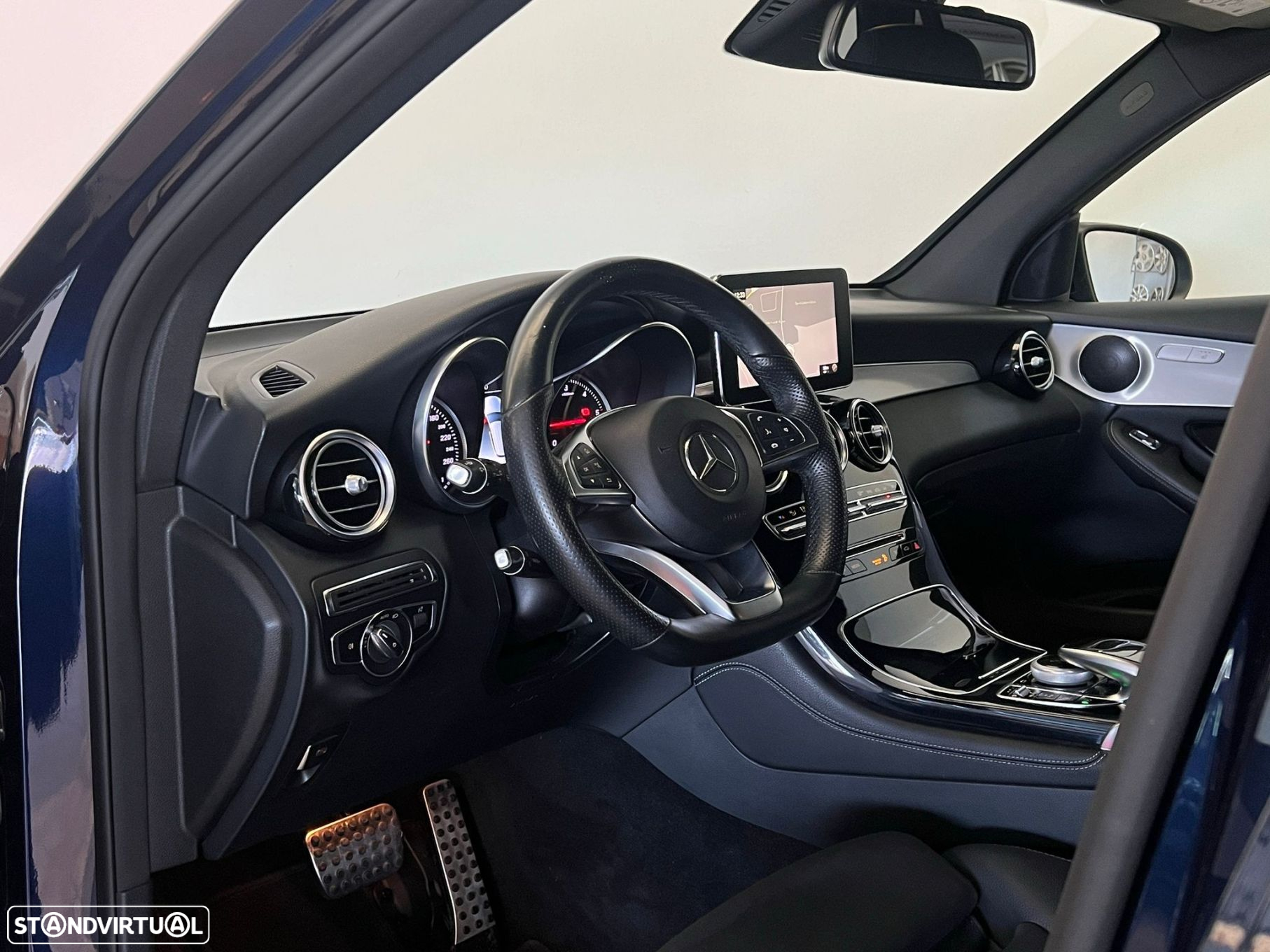 Mercedes-Benz GLC 250 d AMG Line 4-Matic - 33