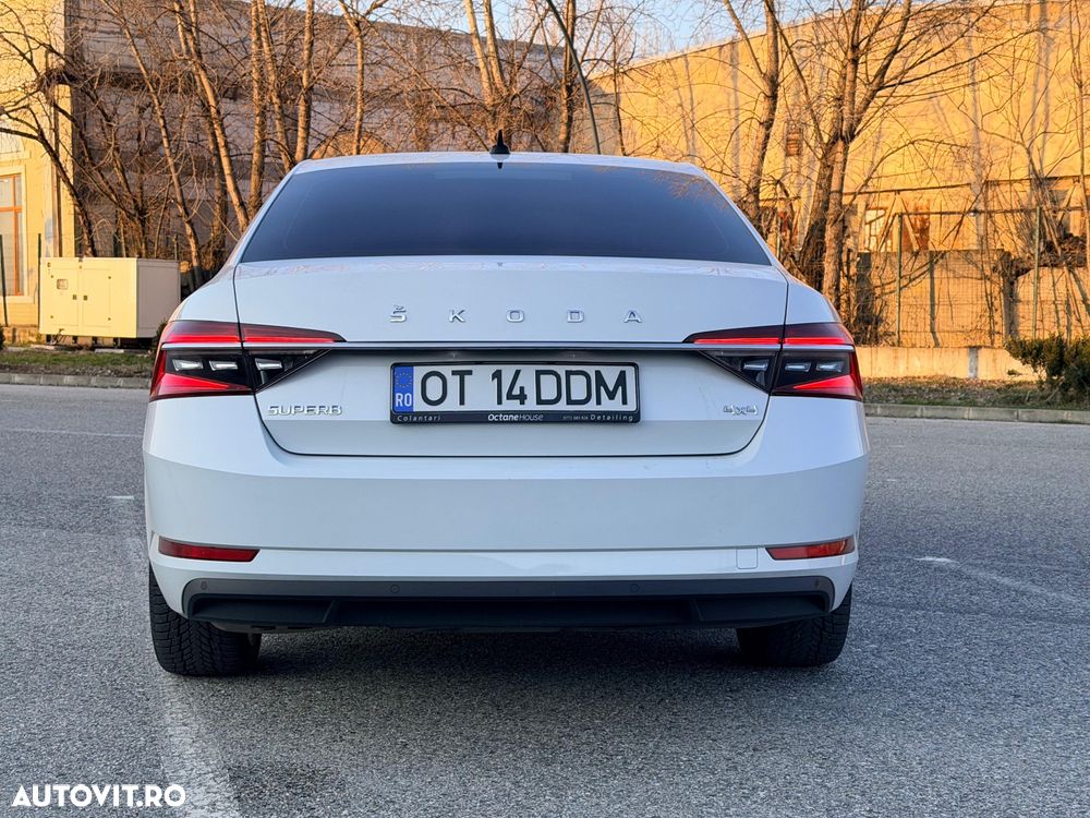 Skoda Superb 2.0 TDI 4X4 DSG Style - 7