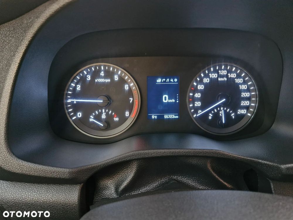 Hyundai Tucson - 24