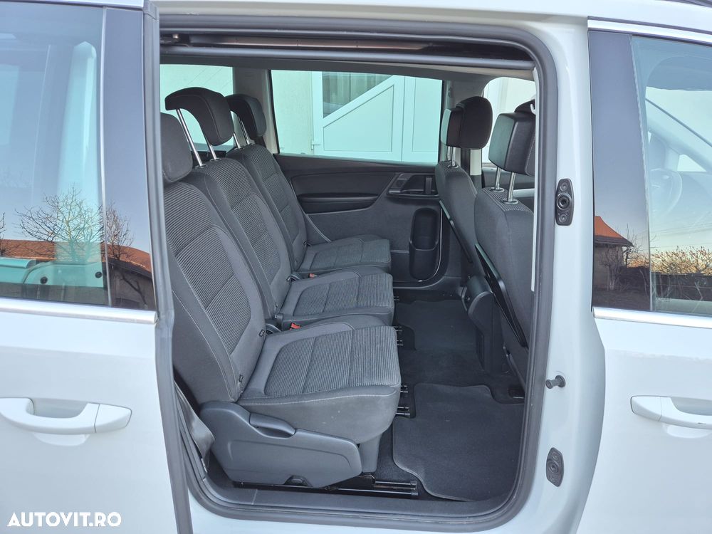 Volkswagen Sharan - 8