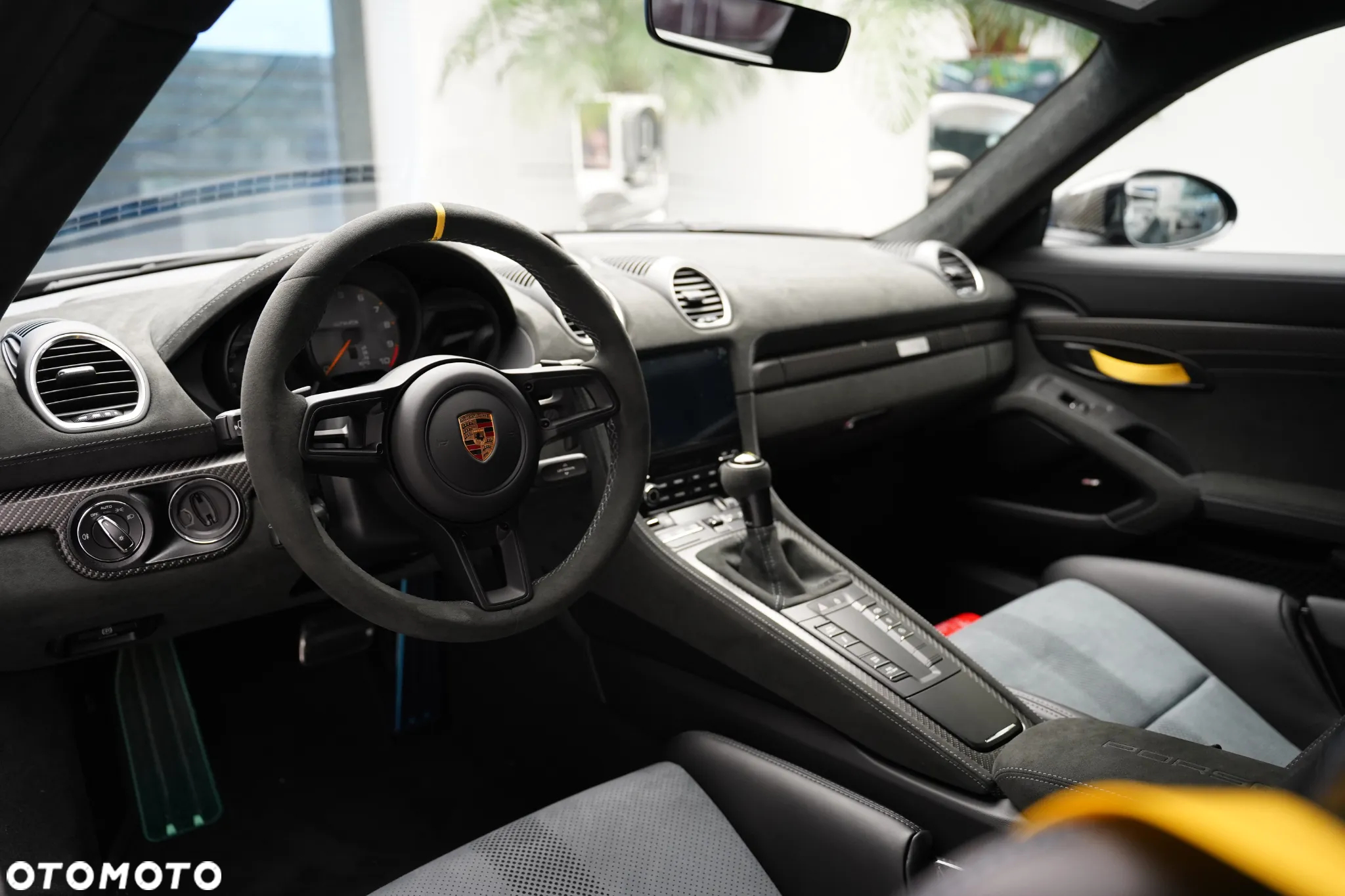 Porsche 718 Cayman GPF GT4 RS PDK - 10