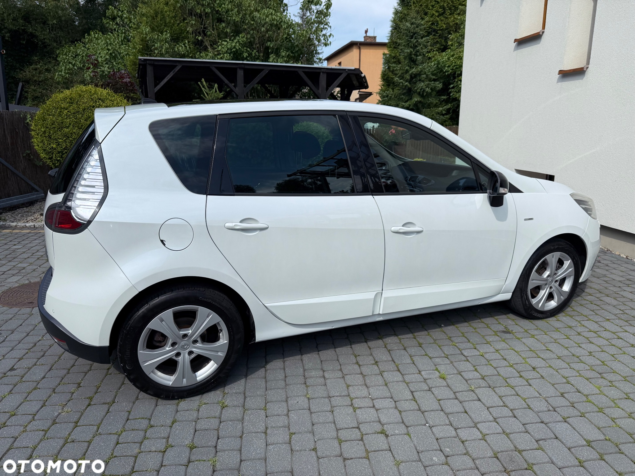 Renault Scenic 1.6 dCi Energy Bose Edition - 16