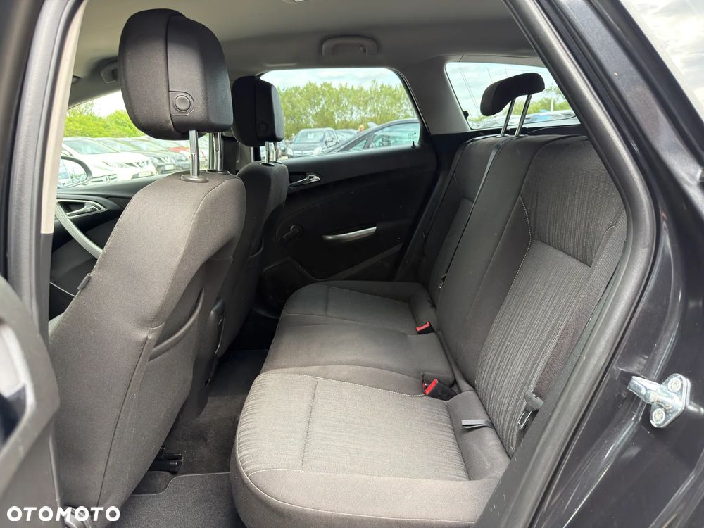 Opel Astra 1.7 CDTI Cosmo - 28