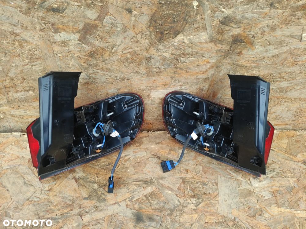 LAMPY TYŁ CITROEN C5 AIRCROSS LIFT - 2