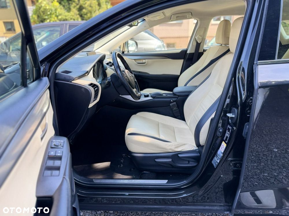 Lexus NX - 12