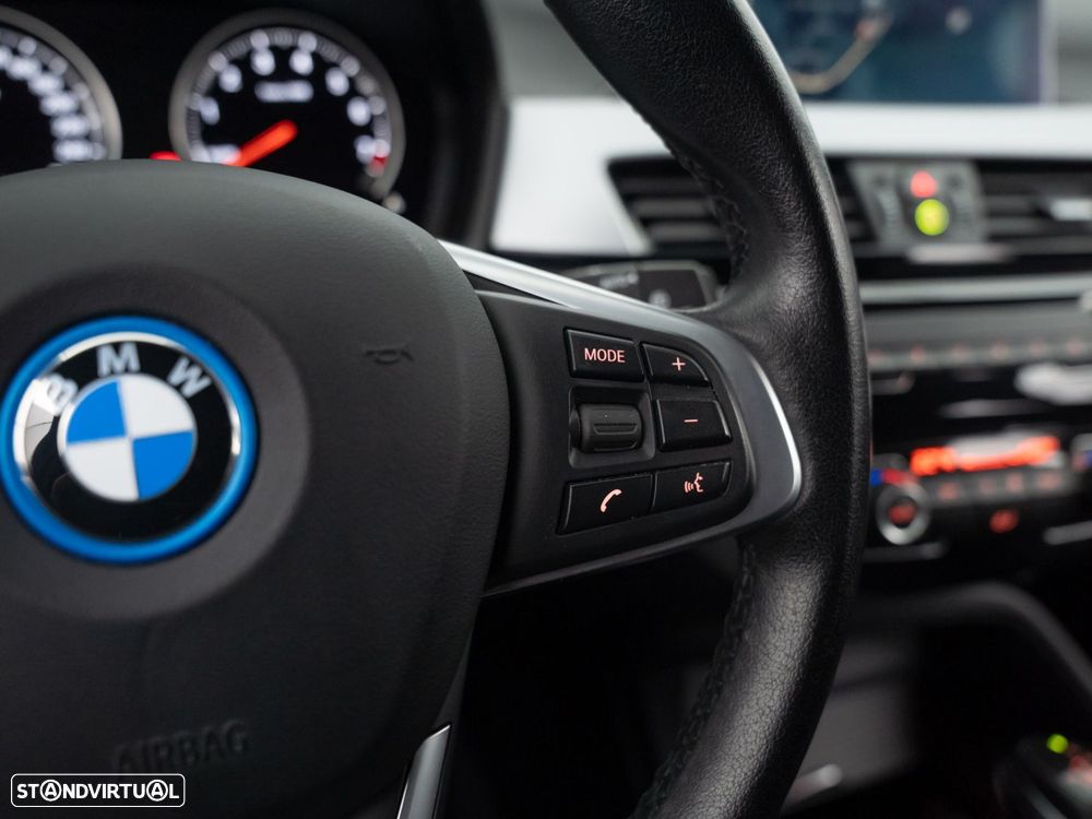 BMW X1 25 e xDrive - 22
