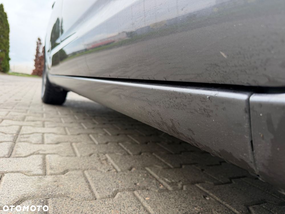 Toyota Prius 1.5 VVT-i Prestige - 29