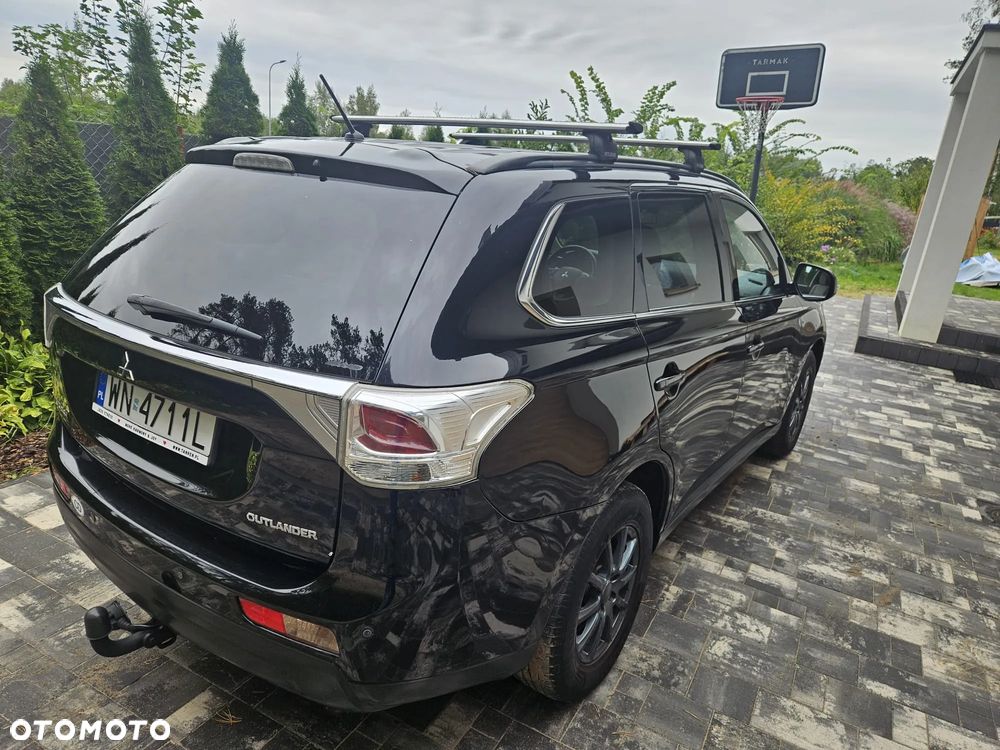 Mitsubishi Outlander - 18