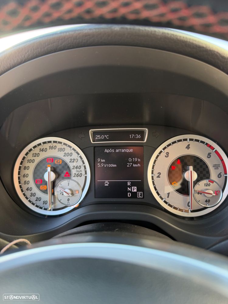Mercedes-Benz A 200 - 30