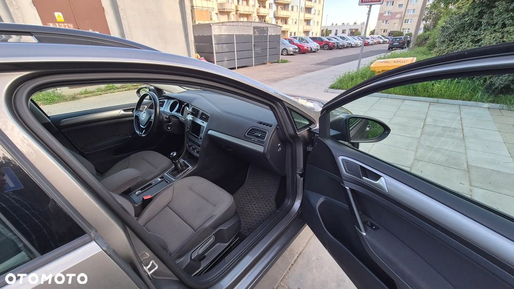 Volkswagen Golf 1.4 TSI BMT Comfortline - 8