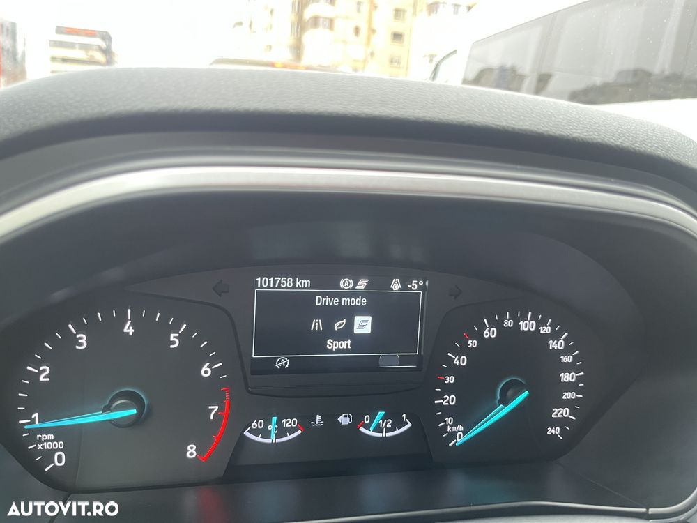 Ford Focus 1.0 EcoBoost Trend - 19