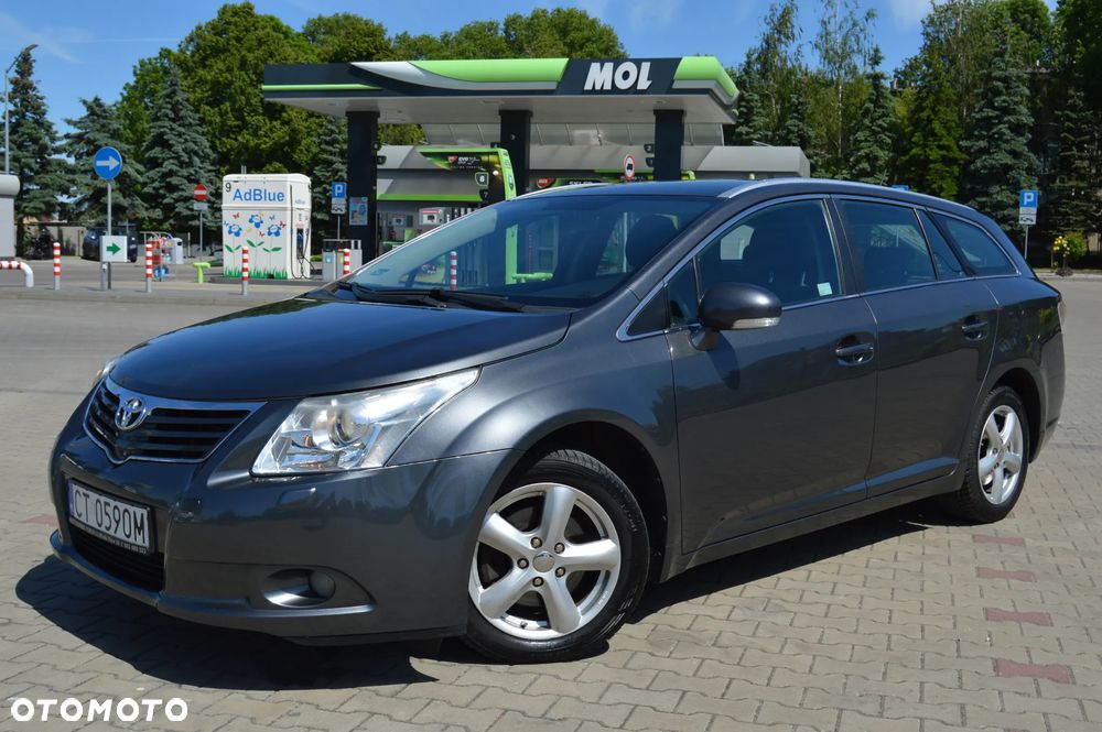 Toyota Avensis 2.0 D-4D Sol - 3