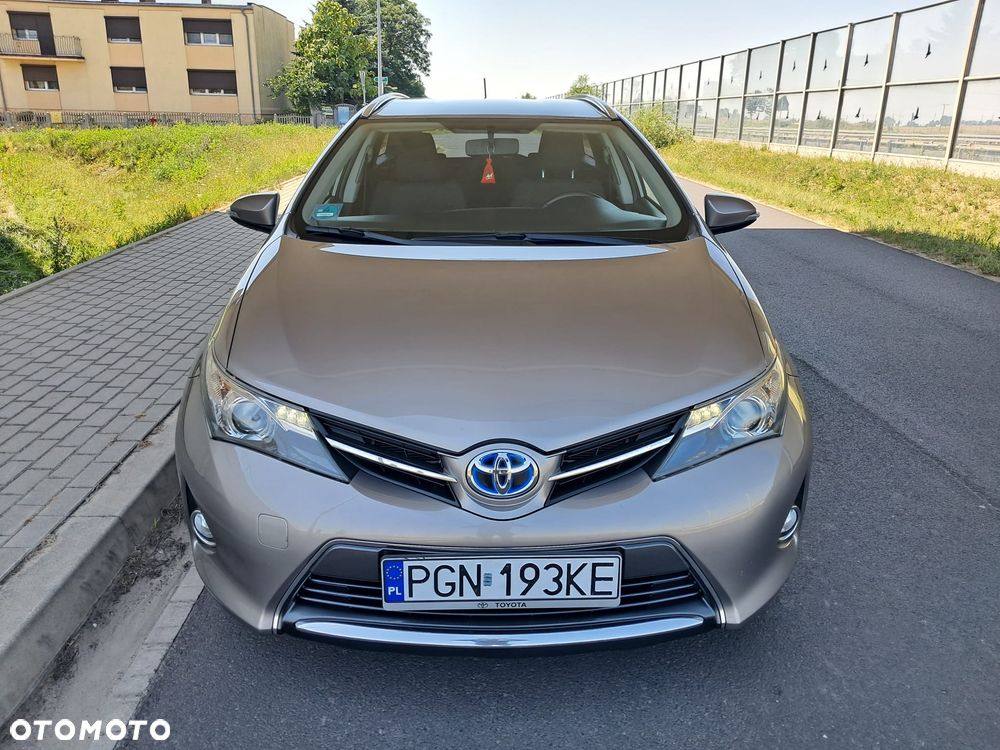 Toyota Auris - 11
