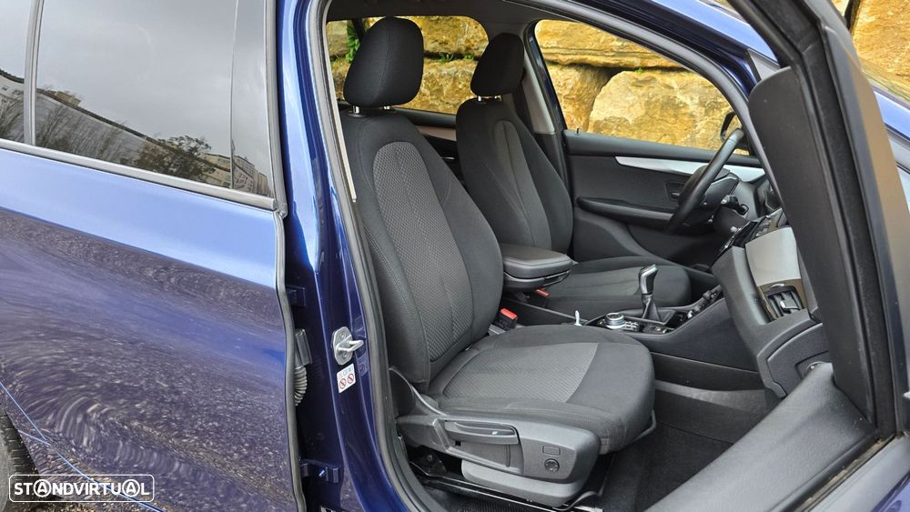 BMW 216 Gran Tourer i 7L Advantage - 36